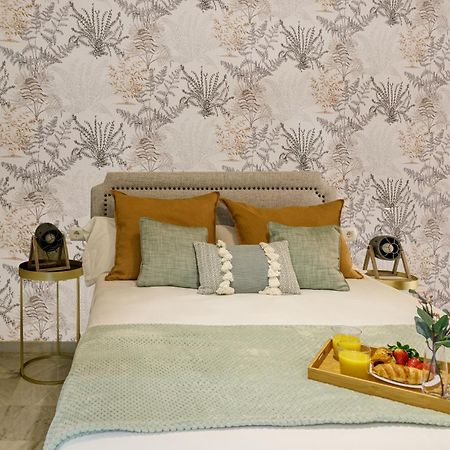 Апартаменты Living4Malaga Malaga Centre Premium Экстерьер фото