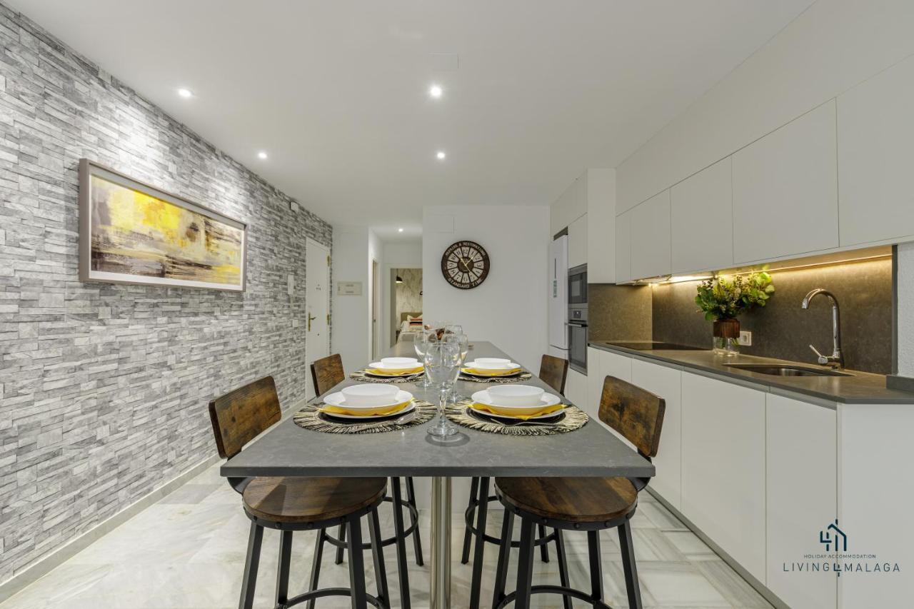Апартаменты Living4Malaga Malaga Centre Premium Экстерьер фото