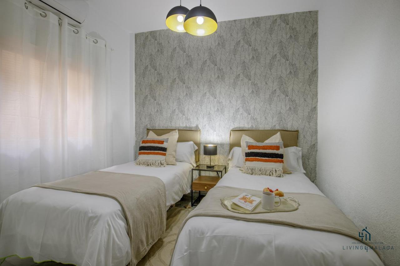 Апартаменты Living4Malaga Malaga Centre Premium Экстерьер фото
