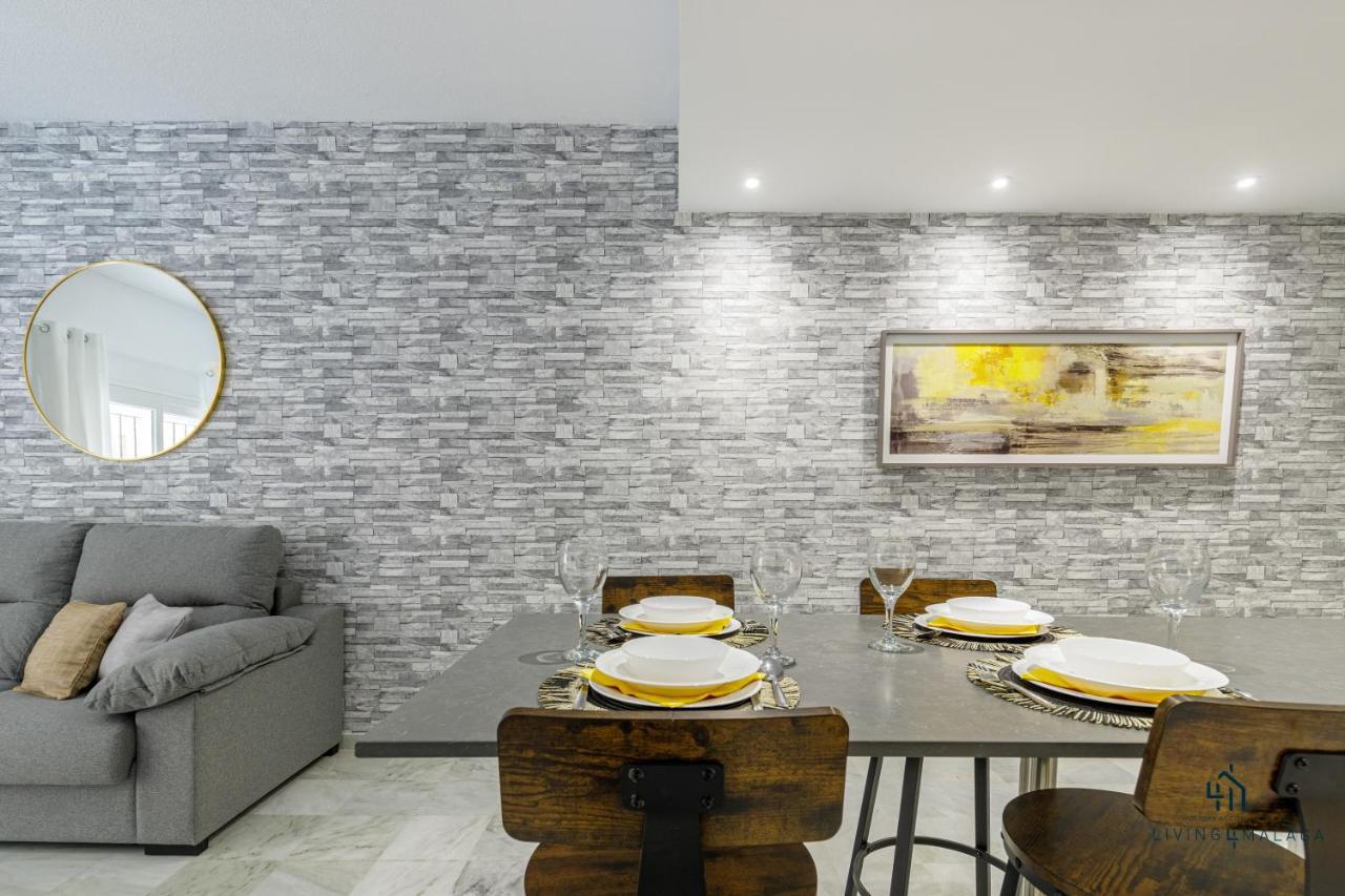 Апартаменты Living4Malaga Malaga Centre Premium Экстерьер фото