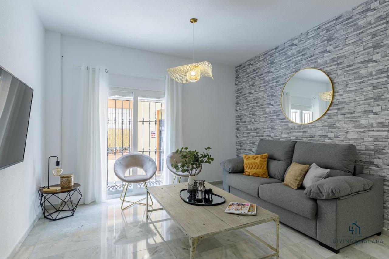 Апартаменты Living4Malaga Malaga Centre Premium Экстерьер фото